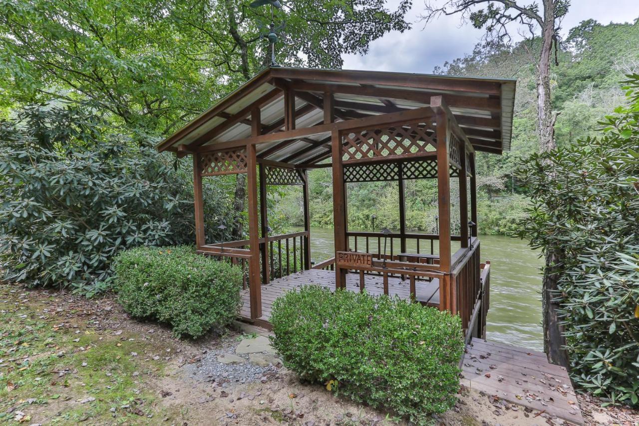Heaven On The Toccoa Where You Will Enjoy The Sites And Sounds Of The Toccoa River Mineral Bluff Eksteriør billede